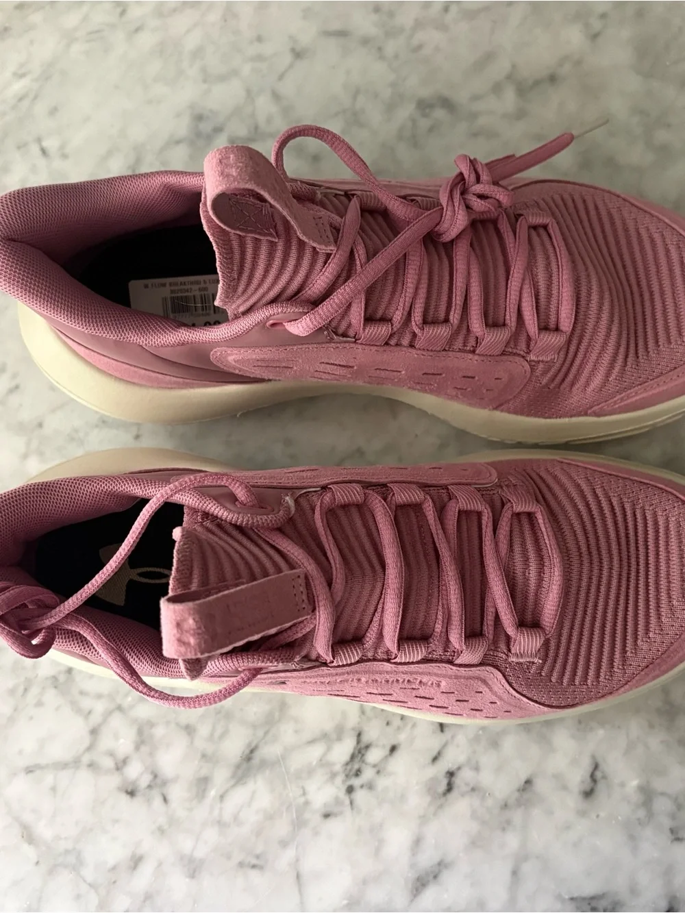Under Armour Flow Breakthru 5 Lux Basketball Shoes Pink Rose Gold Size 11 NWOB